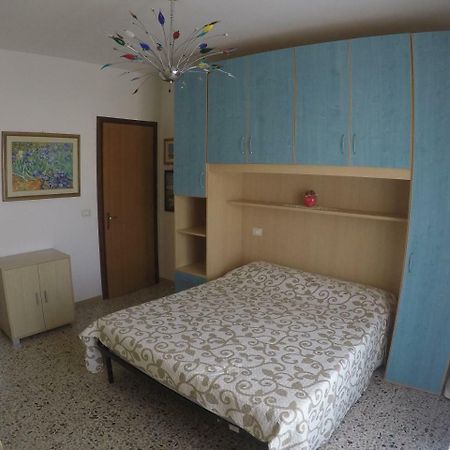 Caorle Economy Apartments Exterior photo